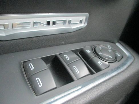 Certified 2023 GMC Sierra 1500 Denali w/ Denali Reserve Package image 29