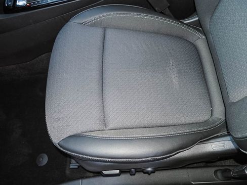 Certified 2023 Buick Encore GX Select FWD image 24