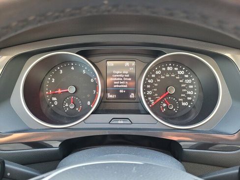 Used 2019 Volkswagen Tiguan SE image 21