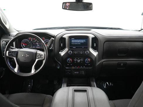 Used 2021 Chevrolet Silverado 1500 LT Trail Boss w/ Bed Protection Package AWD/4WD image 16