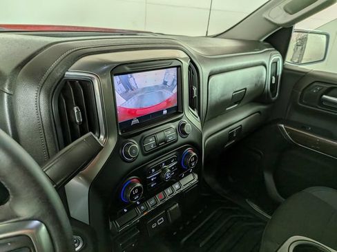 Used 2021 Chevrolet Silverado 1500 LT AWD/4WD image 23