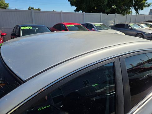 Used 2015 Nissan Sentra SV FWD image 7