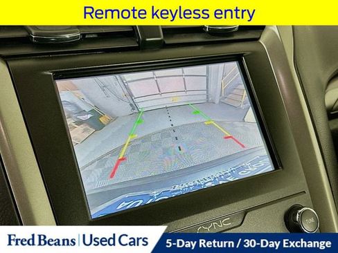 Certified 2020 Ford Fusion SE image 17