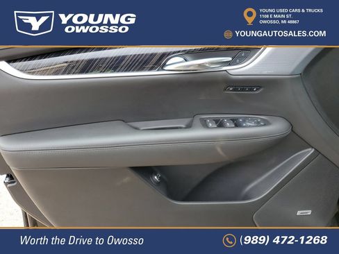 Used 2025 Cadillac XT6 Premium Luxury w/ LPO, Floor Liner Package AWD/4WD image 22