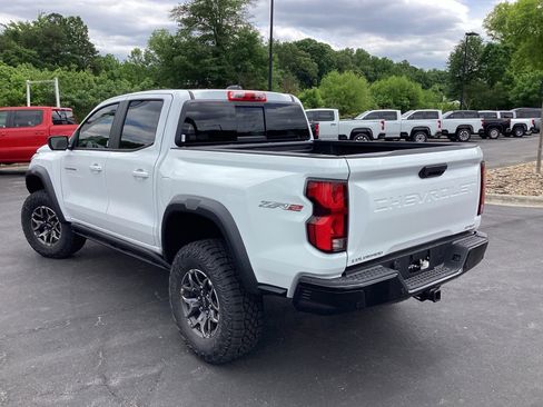 New 2026 Chevrolet Colorado ZR2 AWD/4WD image 2