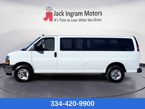 Used 2024 Chevrolet Express 3500 LT w/ LT Preferred Equipment Group image 2