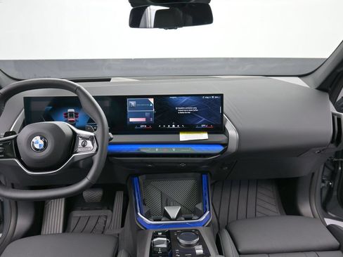 New 2026 BMW X3 xDrive30i w/ Premium Package AWD/4WD image 12