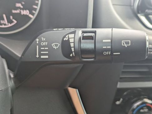 Used 2024 Nissan Rogue SV w/ SV Premium Package image 28