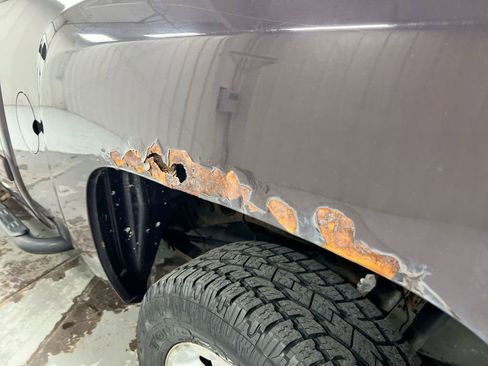 Used 2008 Chevrolet Silverado 1500 LTZ w/ Suspension Package, Off-Road AWD/4WD image 32