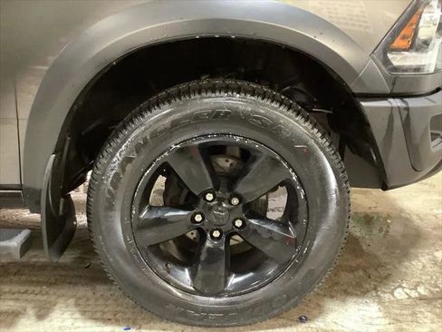 Certified 2019 RAM 1500 Classic Warlock w/ Electronics Group AWD/4WD image 12