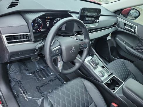 Used 2024 Mitsubishi Outlander SEL FWD image 21
