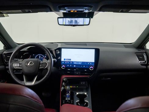 Used 2023 Lexus NX 350 AWD image 9