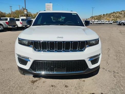 New 2025 Jeep Grand Cherokee Limited image 2