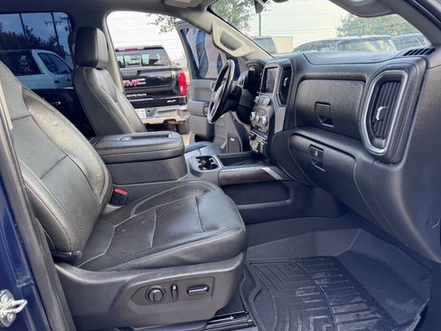 Used 2019 GMC Sierra 1500 SLT w/ SLT Premium Plus Package AWD/4WD image 16
