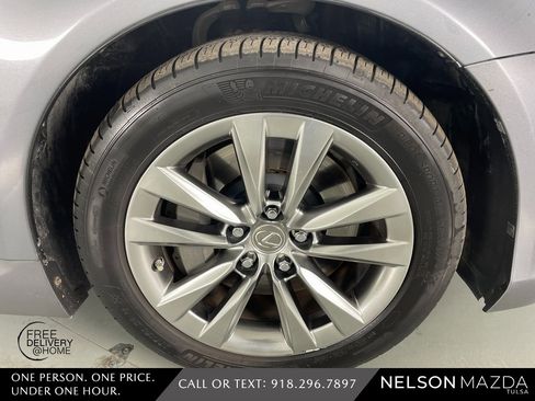 Used 2014 Lexus LS 460 AWD image 14