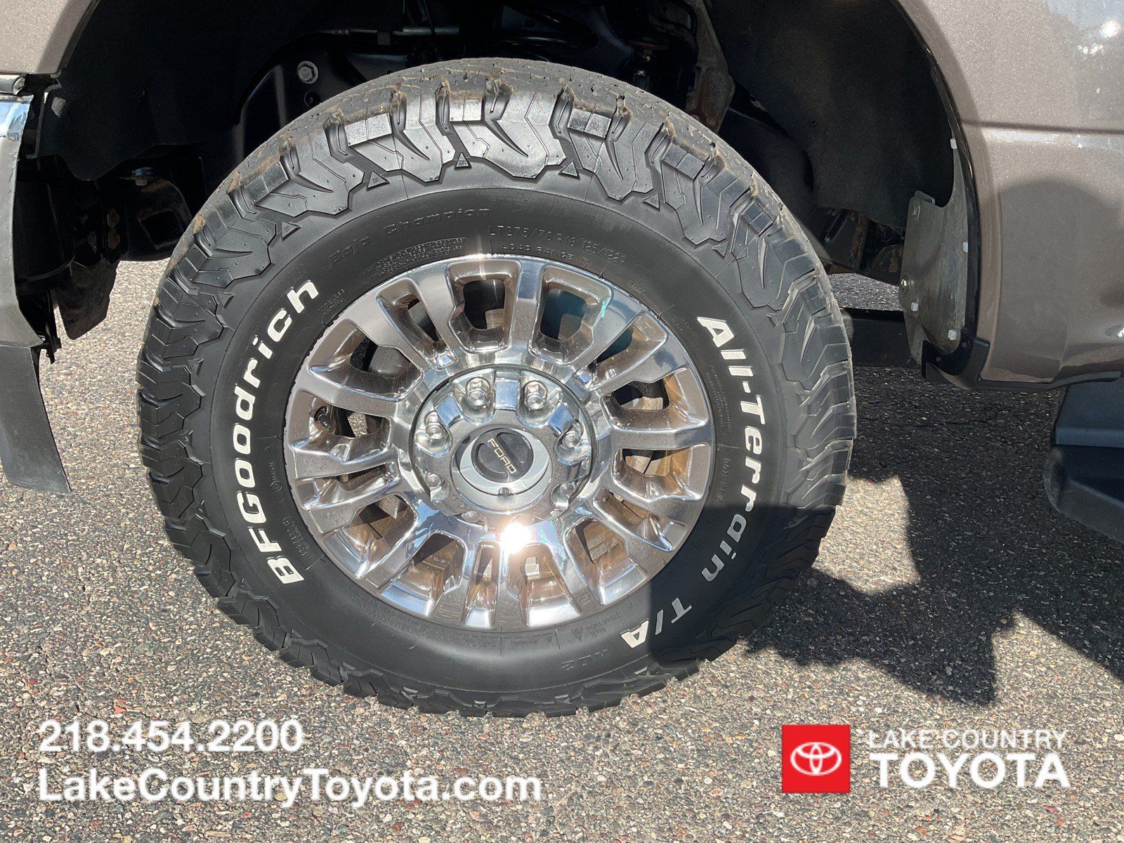Used 2020 Ford F350 XLT w/ XLT Premium Package AWD/4WD image 9