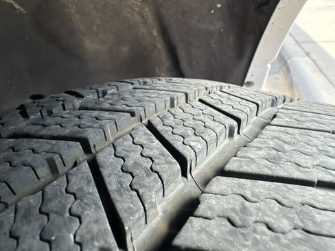 Used 2017 Ford Expedition Platinum AWD/4WD image 3