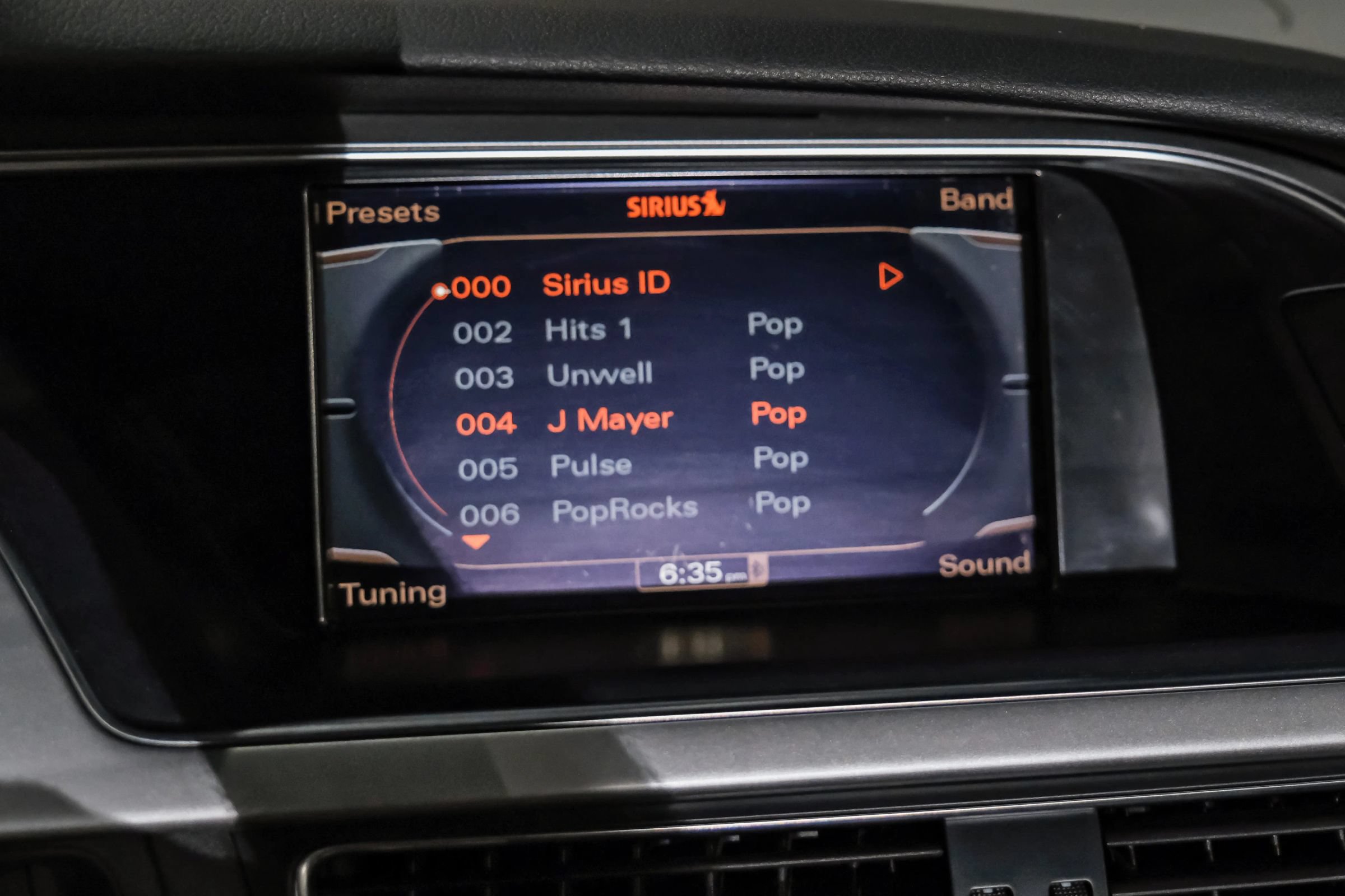 Used 2011 Audi A5 2.0T Prestige AWD/4WD image 32