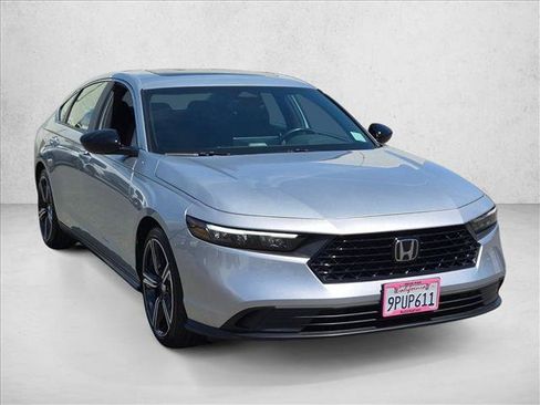 Certified 2025 Honda Accord Sport image 3