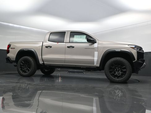 New 2026 Chevrolet Colorado Trail Boss AWD/4WD image 44