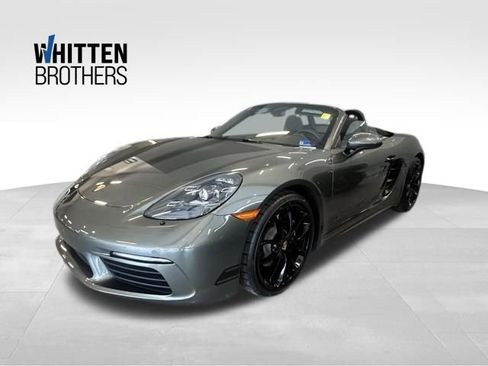 Used 2024 Porsche 718 Boxster RWD image 1