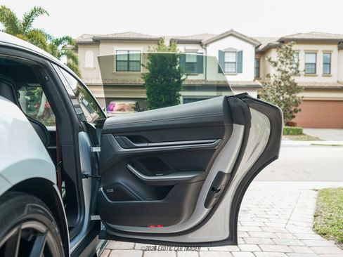 Used 2024 Porsche Taycan GTS image 61