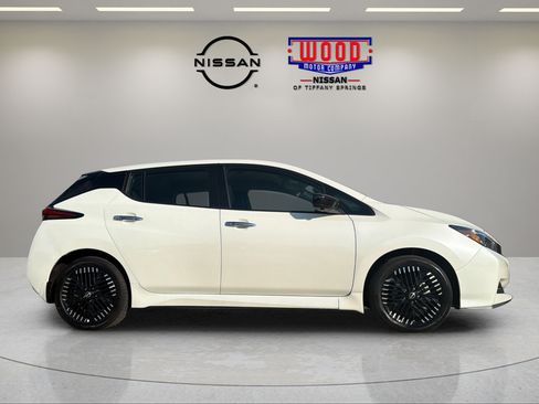 Certified 2025 Nissan Leaf SV Plus FWD image 2