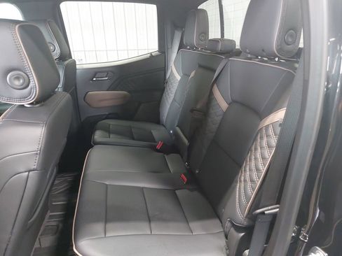 New 2026 GMC Canyon Denali AWD/4WD image 13