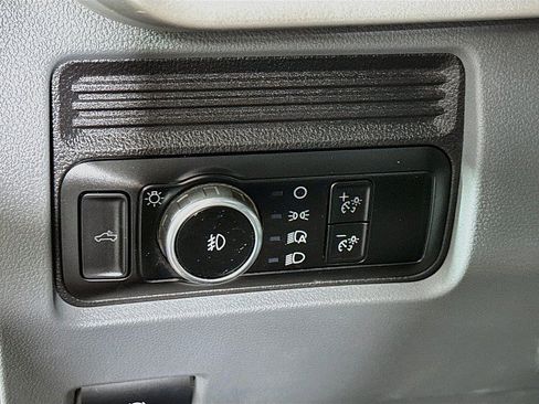 Used 2025 Ford F350 XLT AWD/4WD image 10