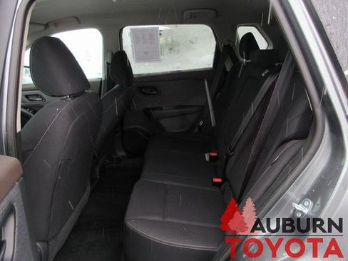 Used 2023 Nissan Rogue S image 20