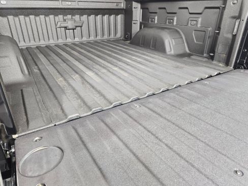 Used 2021 Chevrolet Silverado 1500 LT Trail Boss w/ Bed Protection Package AWD/4WD image 23