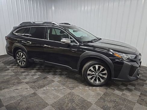 Used 2023 Subaru Outback Touring image 1