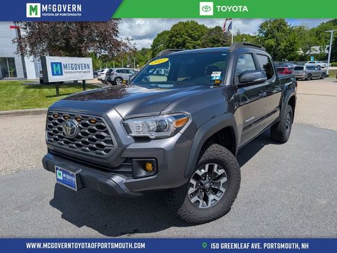 Used 2017 Toyota Tacoma TRD Off-Road w/ Tow Package (A/T) AWD/4WD image 1