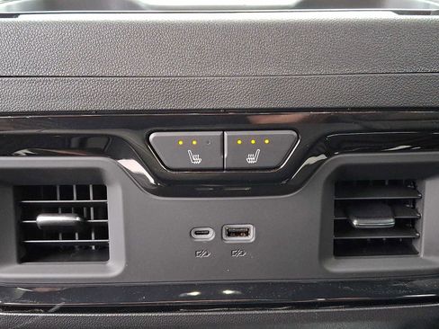 New 2026 GMC Sierra 1500 AT4X image 7