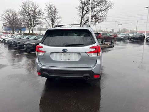 Used 2022 Subaru Forester Limited image 14