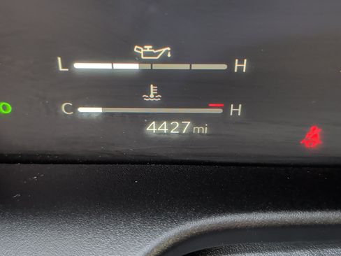 Used 2025 Lexus GX 550 w/ Cold Area Package image 17