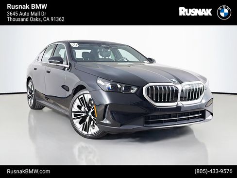 Used 2026 BMW 530i w/ Premium Package RWD image 1