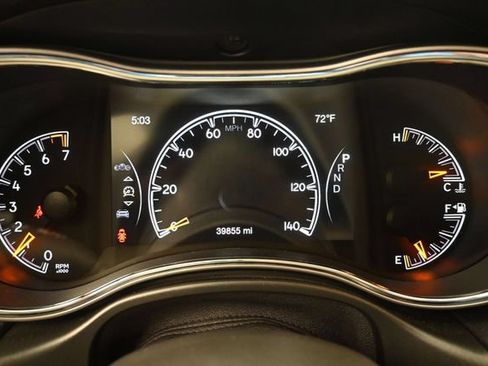 Used 2021 Jeep Grand Cherokee Limited AWD/4WD image 17