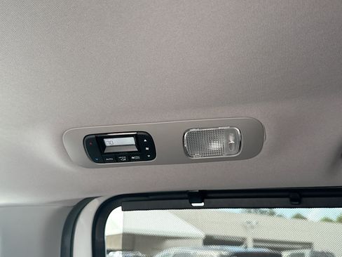 Certified 2024 Honda Odyssey Elite image 22