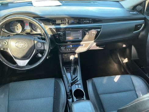 Used 2015 Toyota Corolla S image 20