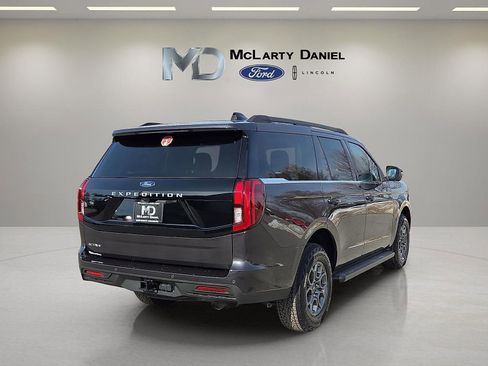 New 2026 Ford Expedition Active image 5