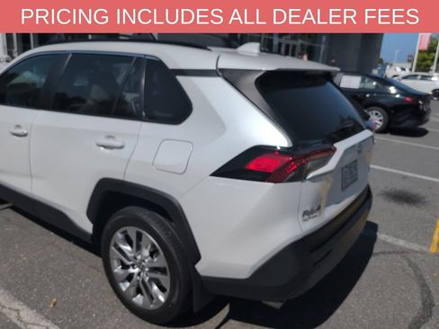Used 2025 Toyota RAV4 XLE Premium w/ Weather Package AWD/4WD image 4