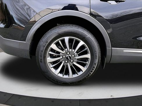 Used 2022 Lincoln Nautilus Reserve image 37