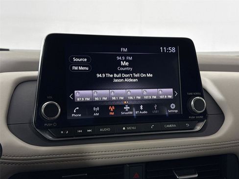 Used 2023 Nissan Rogue SV FWD image 20