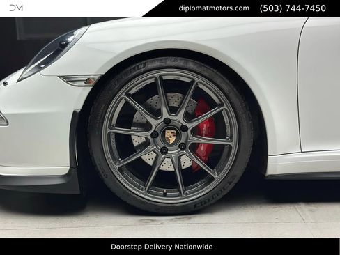 Used 2014 Porsche 911 Carrera S image 37