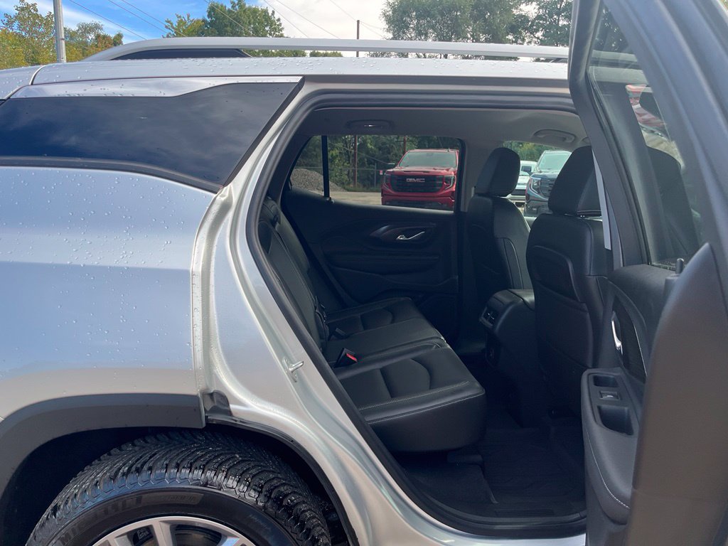 Used 2022 GMC Terrain SLT AWD/4WD image 31