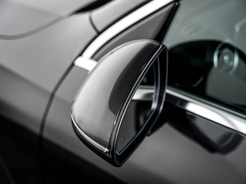 Certified 2026 Mercedes-Benz GLC 300 image 22