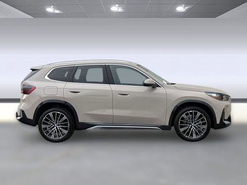 Used 2026 BMW X1 xDrive28i w/ Technology Package AWD/4WD image 7