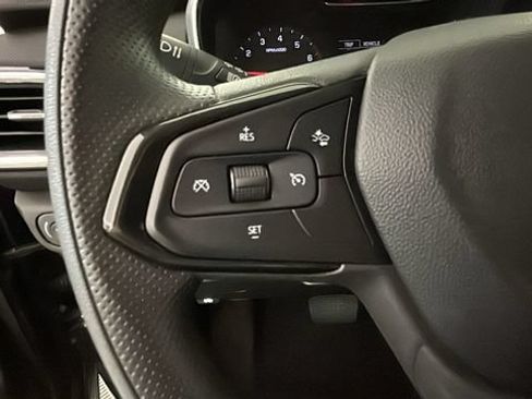 Used 2022 Chevrolet TrailBlazer LT w/ LPO, Blackout Package FWD image 15