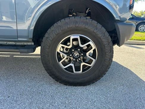 Used 2023 Ford Bronco Outer Banks image 29